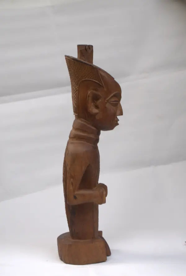 Prêtre  religieux  N’ganganya  Kissi – Image 2